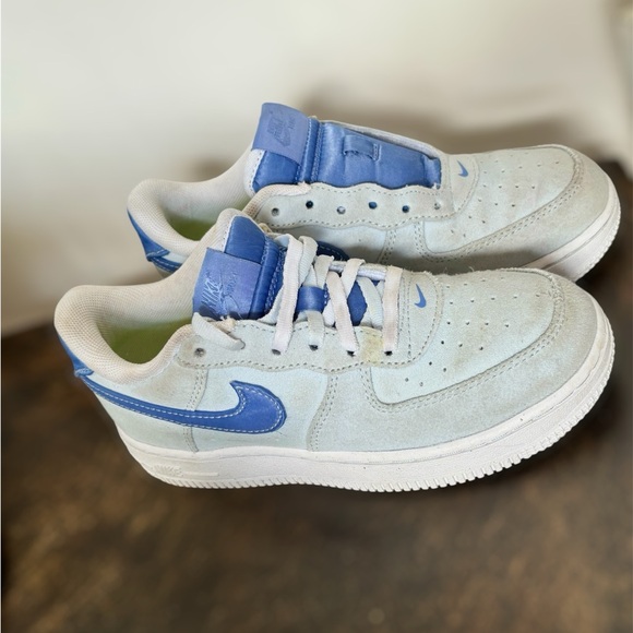 Nike Force 1 LV8 kids 2Y - Picture 2 of 4